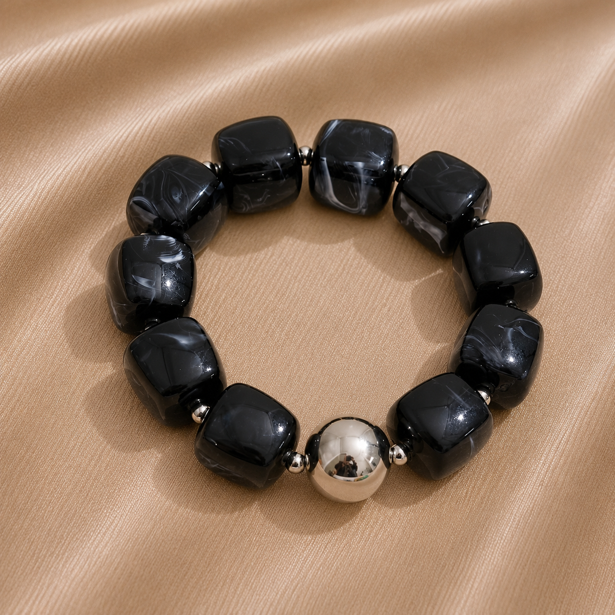 Bracelet élastique perles résine en cube Mannye