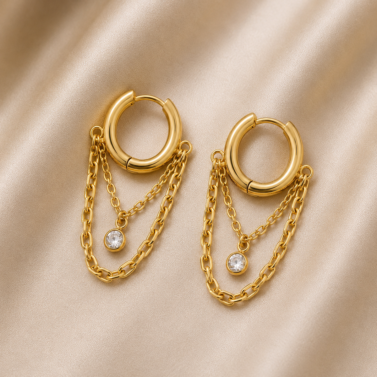Paire de boucles d'oreilles créoles chaînes et zircon pendant Kyara