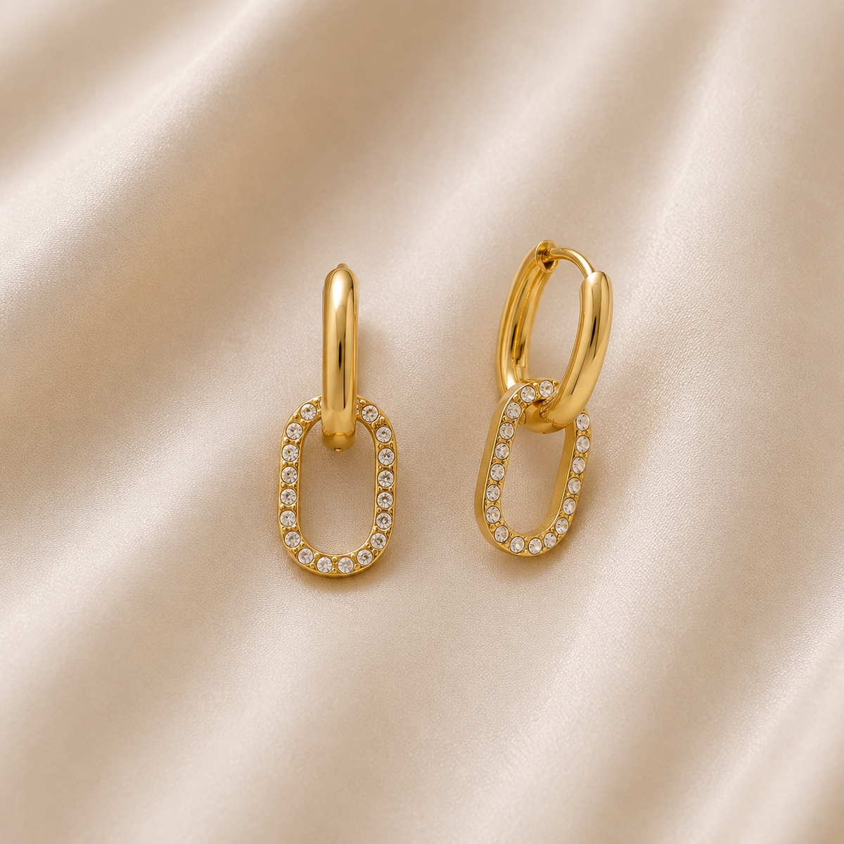 Paire de boucles d’oreilles créoles breloque zircon Mia