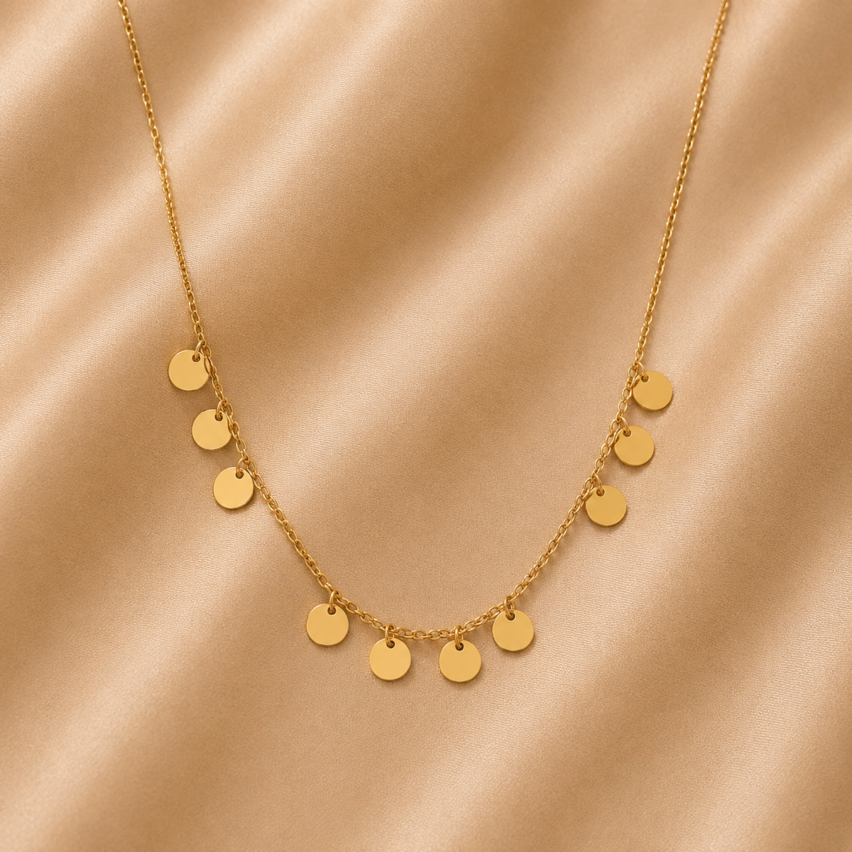 Collier petites breloques Ema